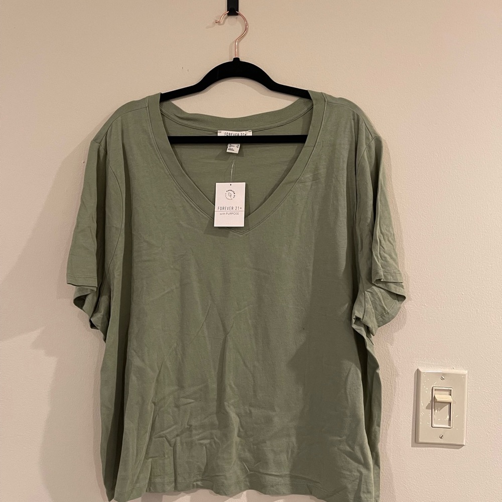 Forever 21 Tee